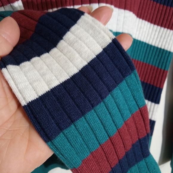 Poof Apparel long sleeve ribbed striped crew neck knit top women's medium NWT - Picture 3 of 6